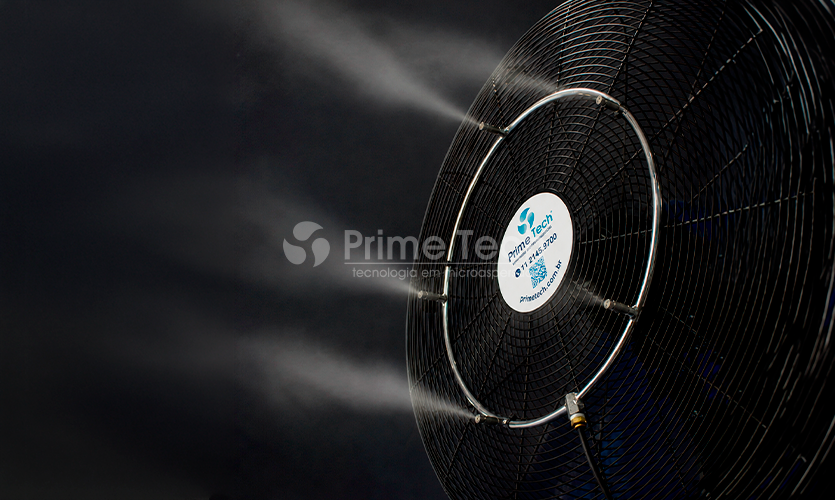 Ventilador com aro aspersor acoplado